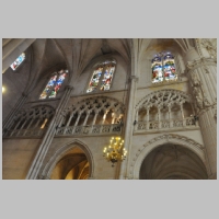 Catedral de Burgos, photo Planalui, Wikipedia.jpg